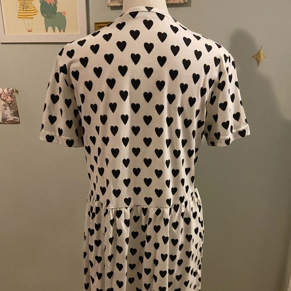 White smock babydoll asos dress with black heart pattern by Daisy Street size 4 - Picture 6 of 8